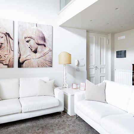 B Sicilian Charming Stay - Luxury Loft Катания Екстериор снимка