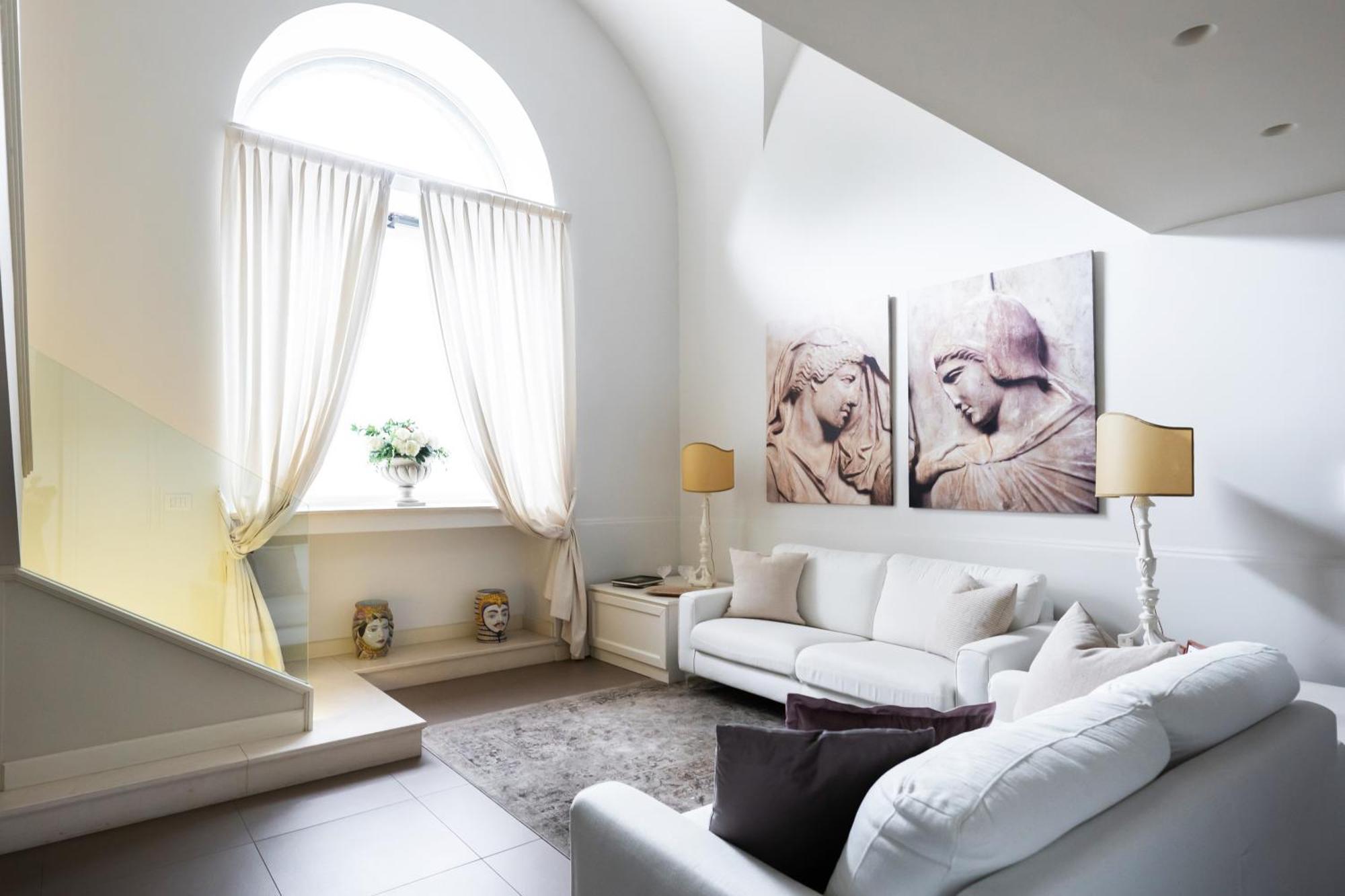 B Sicilian Charming Stay - Luxury Loft Катания Екстериор снимка